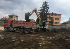 Започна строителството на жилищната сграда в кв. Коматево, ул Овощарска 50
